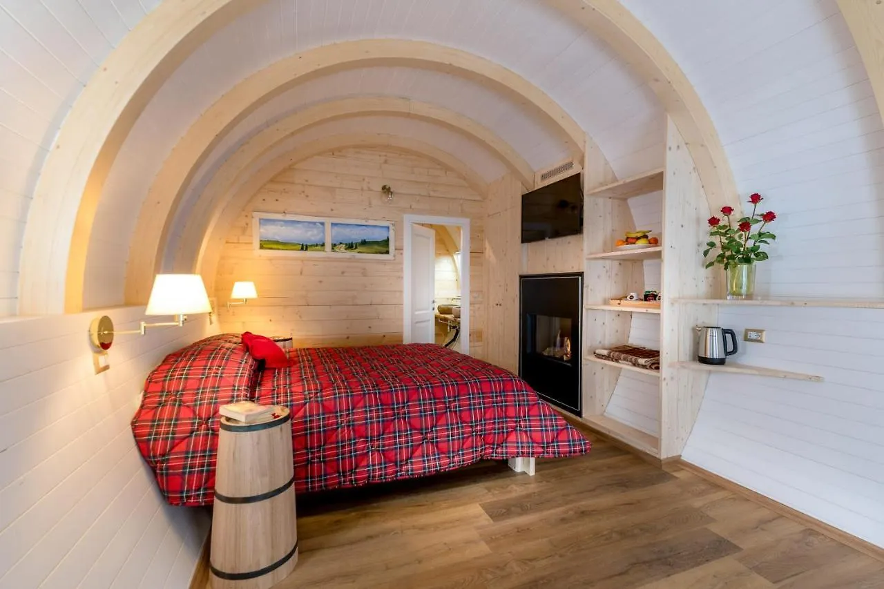 **** Campingplatz Glamping Villaggio Parco Dei Castagni 4 Stelle Montecreto Italien