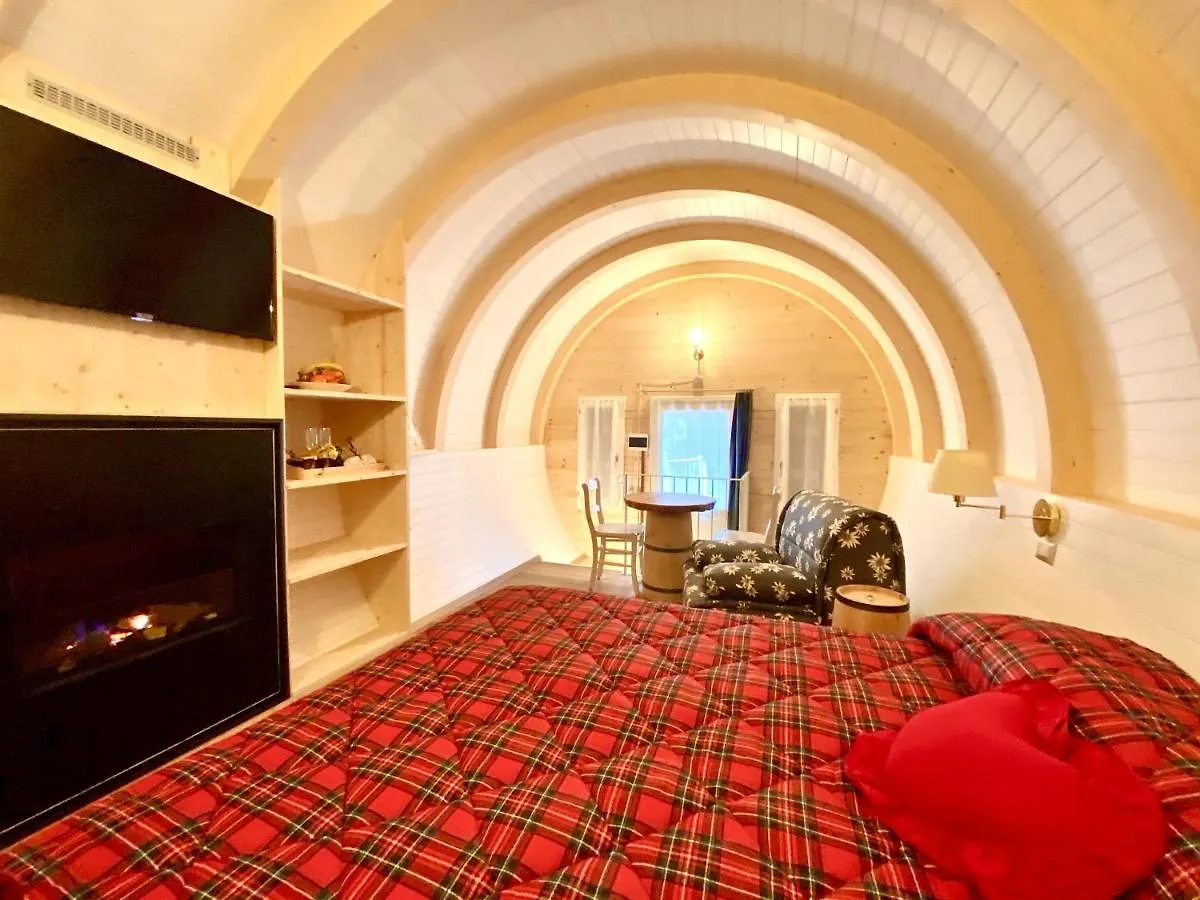 **** Campingplatz Glamping Villaggio Parco Dei Castagni 4 Stelle Montecreto Italien