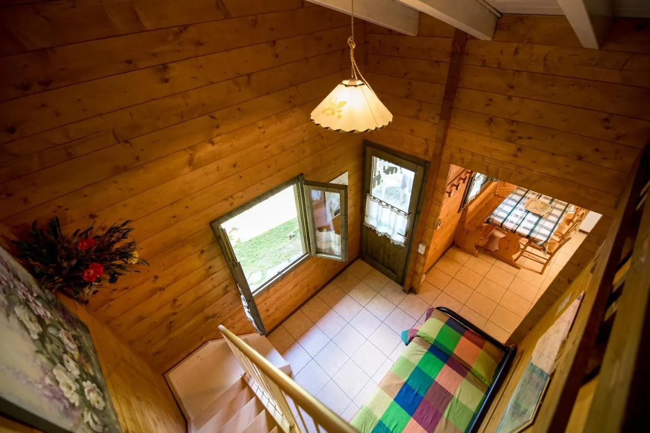 Glamping Villaggio Parco Dei Castagni 4 Stelle Montecreto 4*,