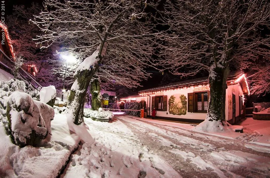 Campingplatz Glamping Villaggio Parco Dei Castagni 4 Stelle Montecreto